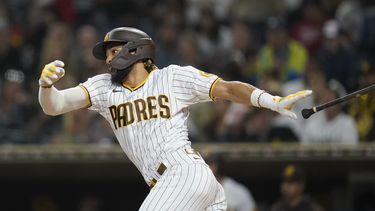 Tatis se fractura muñeca: podría estar tres meses inactivo