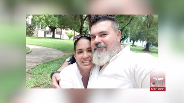 matrimonio de cubano protesta por acoso policial contra ellos en la habana