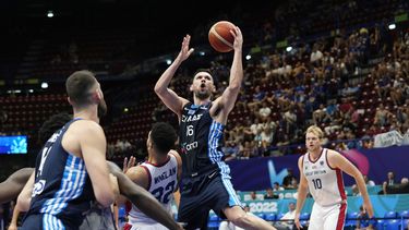 Sin Antetokounmpo, Grecia avanza en el Eurobasquet
