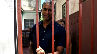 oscar elias biscet habla tras ser arrestado por la seguridad del estado cubana