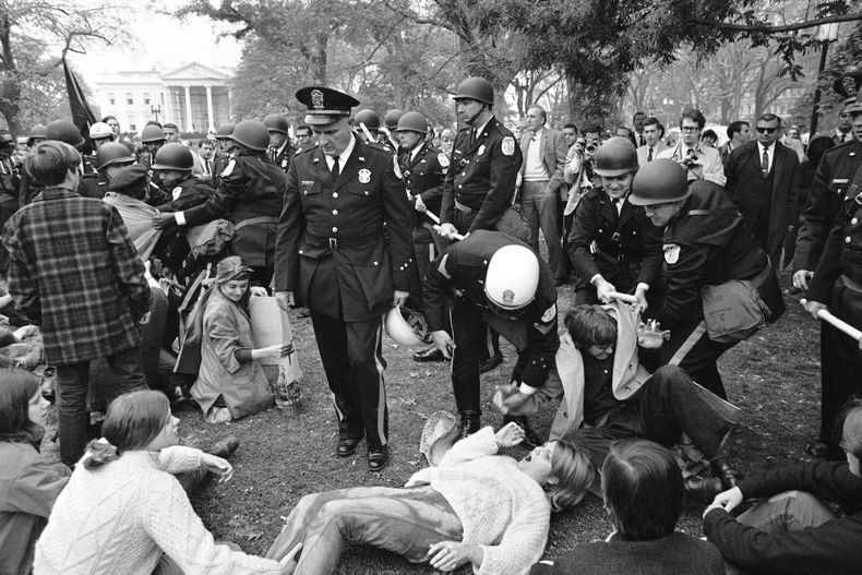 REP-GEN_PROTESTAS_LAFAYETTE_PARK-0.jpg