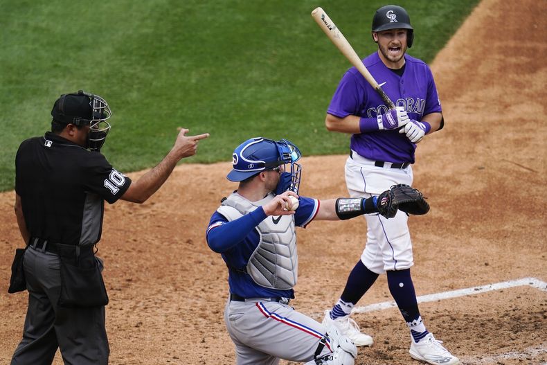 DEP-BEI MLB-UMPIRES-MICRÓFONOS