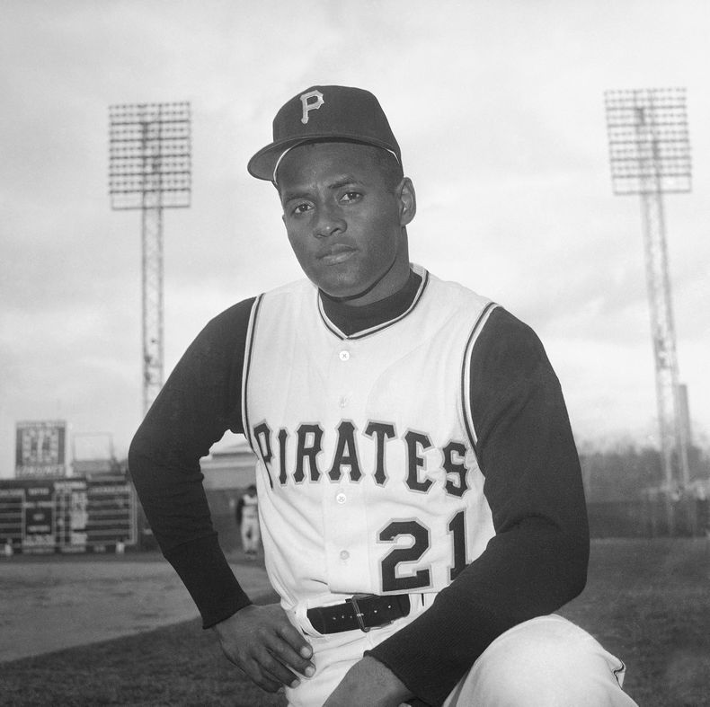 DEP-BEI CLEMENTE-50MO ANIVERSARIO