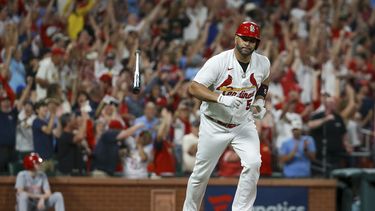 albert pujols llega a 698 jonrones; cardenales vencen a rojos
