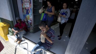 El gobierno venezolano toma el control de algunas panaderías