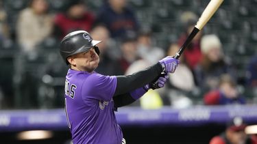 Rockies aprovechan errores de Nacionales para ganar