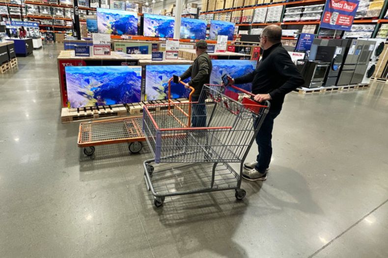Una tienda Costco en Timnath, Colorado, el 30 de abril del 2026. (AP foto/David Zalubowski)