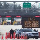 Canadá extiende el cierre de su frontera con EEUU durante otros 30 días