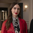En esta imagen proporcionada por Netflix, Lily Collins en una escena de Emily en París. (Stephanie Branchu/Netflix vía AP)