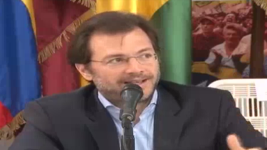 arrecia la dictadura en venezuela, otro alcalde opositor es destituido y hasta ordenaron su arresto