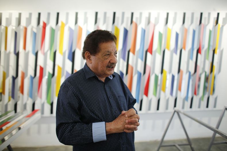 ESP-ART_VENEZUELA-JUVENAL_RAVELO-0.jpg