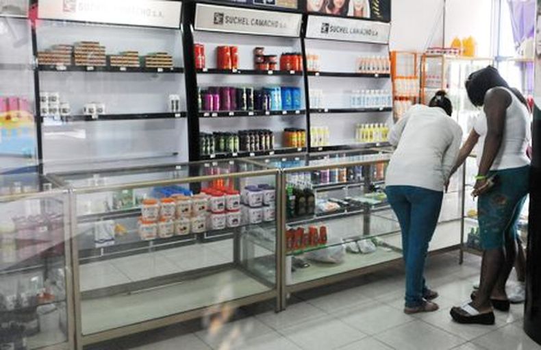 La lista incluye desde la papa y la sal hasta el desodorante y los cepillos de dientes.