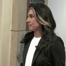 La directora de Inteligencia Nacional, Tulsi Gabbard, sale del Capitolio de Estados Unidos tras una audiencia de la Subcomisión de Asignaciones Presupuestarias del Senado, el lunes 16 de junio de 2025, en Washington. (AP Foto/Mariam Zuhaib)