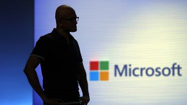 Critican a Microsoft por trabajar con agencia inmigratoria