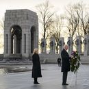 Biden conmemora aniversario de ataque a Pearl Harbor