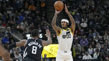 Clarkson anota 33 y el Jazz derrota a los Clippers