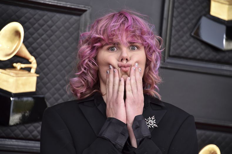 ESP-MUS THE KID LAROI