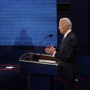 AP VERIFICA: Mentiras y falsedades en debate Trump-Biden