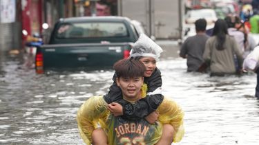 Las inundaciones en Bangkok, Tailandia, el 28 de septiembre del 2026. (AP foto/Sakchai Lalit)