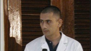americateve | Recibe 'una atención de primer nivel', dice la prensa oficial. El director del Instituto Pedro Kourí se ha trasladado a Suiza.