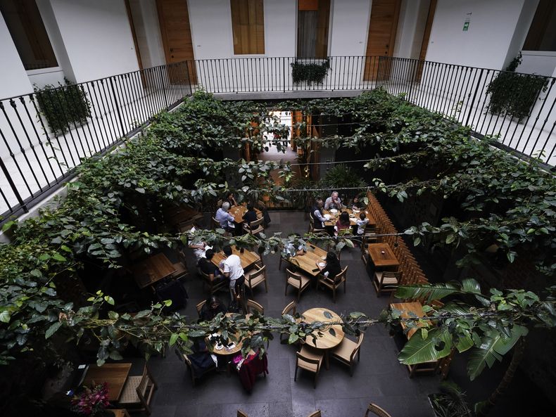 ESP-TEL CHEF GABRIELA CÁMARA