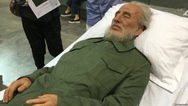 fidel castro reaparece entre millonarios y comunistas en hong kong