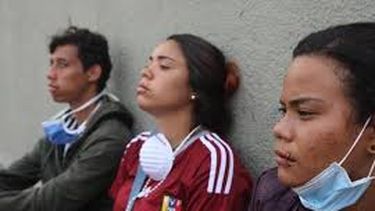 americateve | Un grupo de estudiantes venezolanos se cosió la boca e inició  una huelga de hambre para exigir la liberación de los universitarios que aún están detenidos.