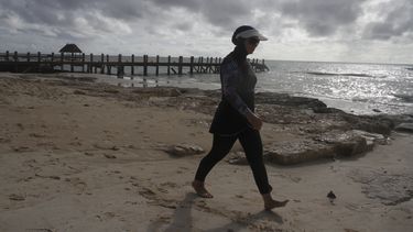 huracan delta se acerca a mexico como ciclon de categoria 3