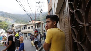 venezuela: detienen a 27 militares por alzamiento