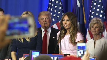 melania  defiende a trump de acusaciones de abuso sexual