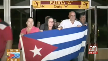 asi fue la llegada de los primeros medicos cubanos tras el anuncio de retirada de brasil