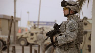 boluarte aprueba el ingreso de tropas estadounidenses con armas de guerra a peru