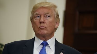 Análisis AP: Trump usa caso de Rusia para atacar a críticos