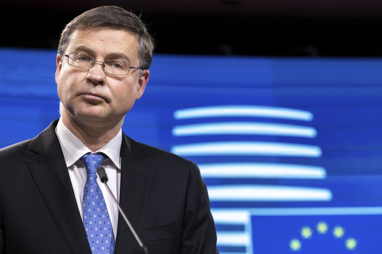 UE revela plan de sanciones contra intentos de coerción