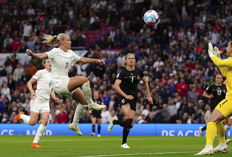 Inglaterra inicia el Campeonato Europeo femenino con triunfo