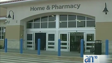 un hombre herido de bala llego hoy hasta una tienda walmart a pedir ayuda