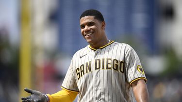 Snell poncha a 10, Padres blanquean 6-0 a Nacionales