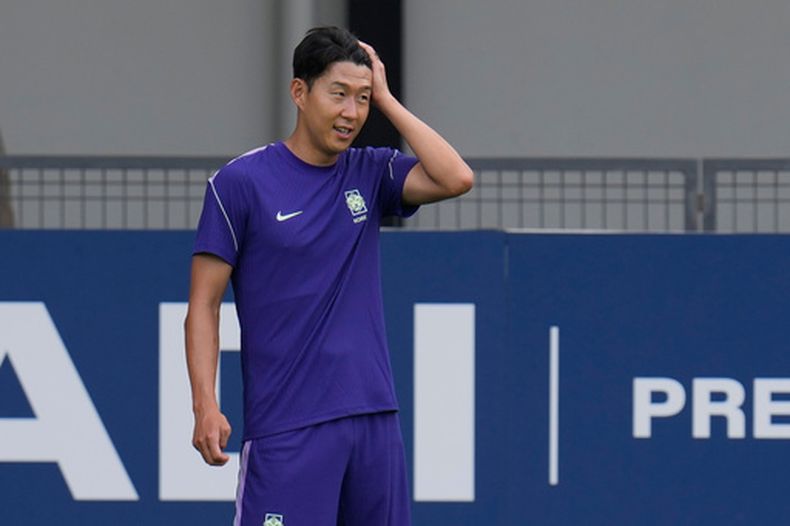 El surcoreano Son Heung-min entrena para el Mundial en Guadalajara, México, el miércoles 10 de junio de 2026 (AP Foto/Matias Delacroix)