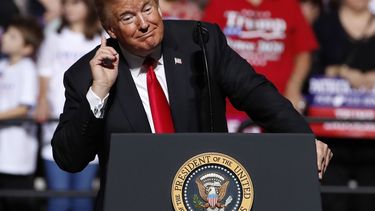 FBI entrevista a acusadora de Kavanaugh