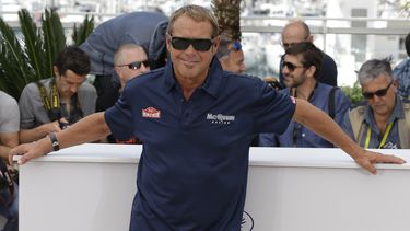 ARCHIVO - El productor Chad McQueen posa durante una sesión fotográfica para la película Steve McQueen: The Man & Le Mans en el 68º festival internacional de cine, Cannes, sur de Francia, el 16 de mayo de 2015. (Foto AP/Lionel Cironneau, archivo)