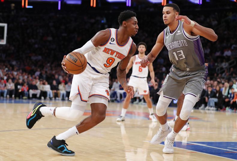 DEP-BAS KINGS-KNICKS