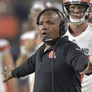 Browns niegan haber pagado a entrenador por perder