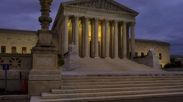 Corte Suprema rechaza petición de Trump sobre asilo