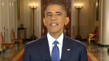 americateve | La orden ejecutiva activada por Obama en materia migratoria provocó diversas reacciones entre residentes del sur de la Florida. Esto mientras que republicanos y demócratas se acusan mutuamente de no avanzar en una reforma migratoria.