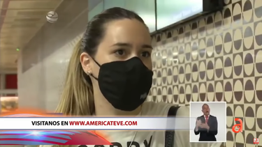 identifican a una de las cubanas que viajo a la isla desde miami y  agradecio a la dictadura por las nuevas medidas arancelarias