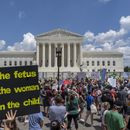 Sondeo: Aborto y derechos de mujeres, prioridades en EEUU