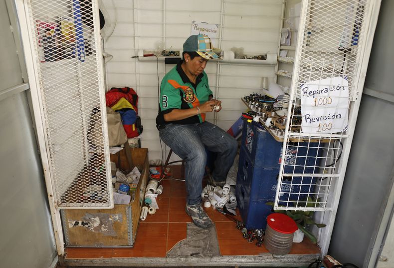 REP-GEN_VENEZUELA-RECICLAR_PARA_SOBREVIVIR-0.jpg