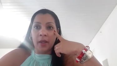 sale a la luz llamada de funcionario cubano a doctora en brasil donde le hace fuertes amenazas para que regrese a la isla