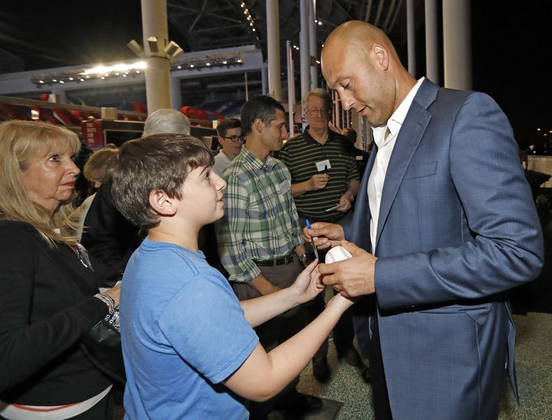 DEP-BEI_MARLINS-JETER-0.jpg