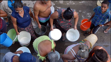 quejas por exceso de cloro en el agua en la habana: residentes reportan problemas de salud como catarro y diarrea